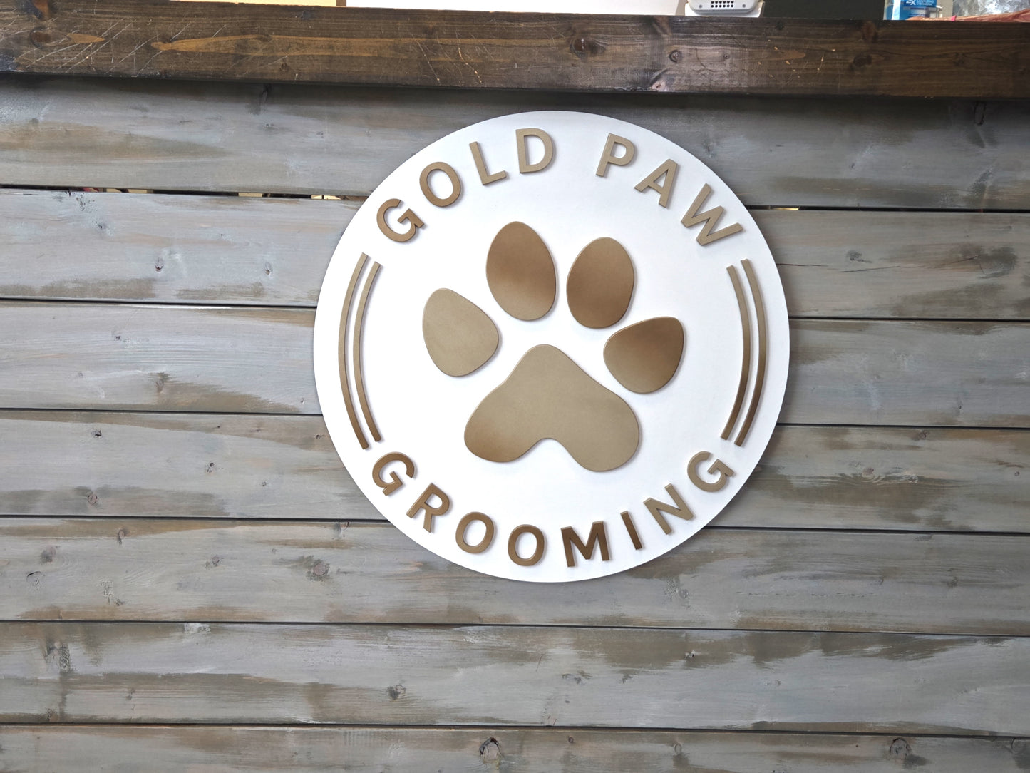 Custom Round Wood Signs – Personalized & Handcrafted Decor