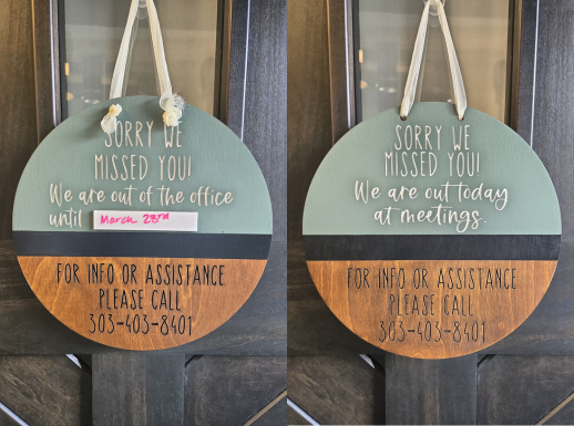 Laser Engraved Door Hanger Sign | Round Wood Office Sign | Out of Office Do Not Disturb Meeting in Session | 10 Inch | Custom Business Door Sign